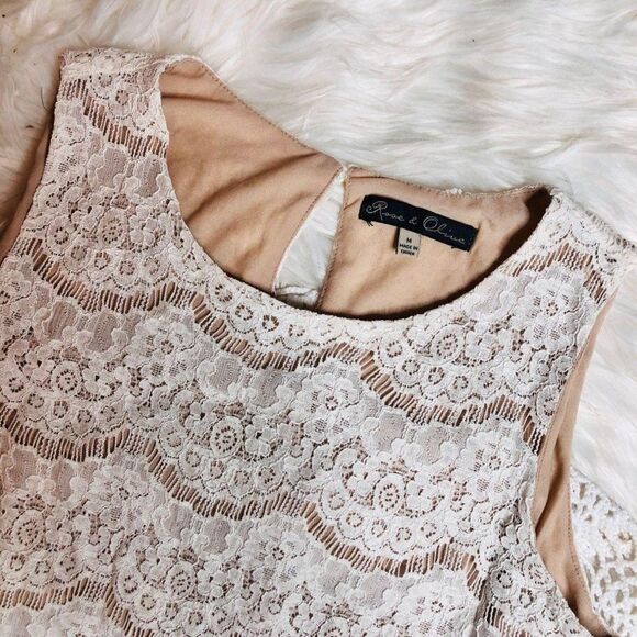 Rose & Olive Lace Lined Boho Shirt - Picture 5 of 6